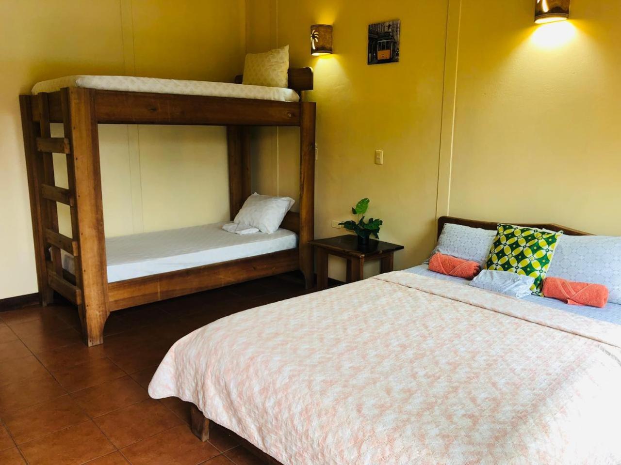 Hotel Cocodrilo Sierpe 外观 照片